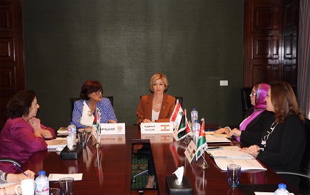 اجتماع لجنة مكتب المجلس التنفيذي لمنظمة المرأة العربية
